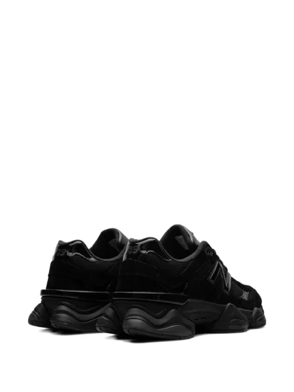New Balance 9060 Triple Black